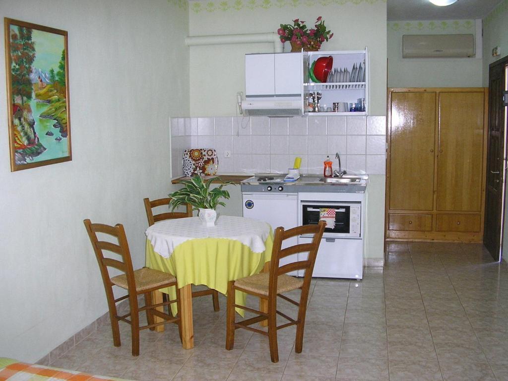 Aris Junior Studio & Apartments Neo Klima Zewnętrze zdjęcie